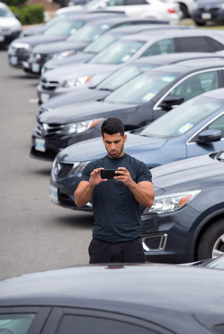 In-house photorrapher